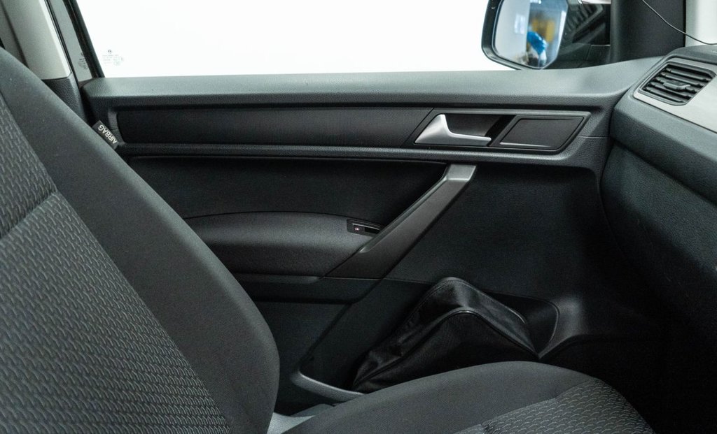 Used Volkswagen Caddy Life 2020 for sale - 76582137: Photo 31