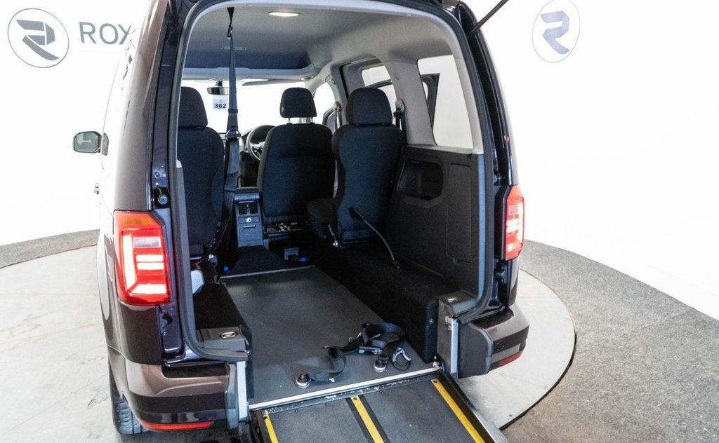 Used Volkswagen Caddy Life 2020 for sale - 76582137: Photo 35