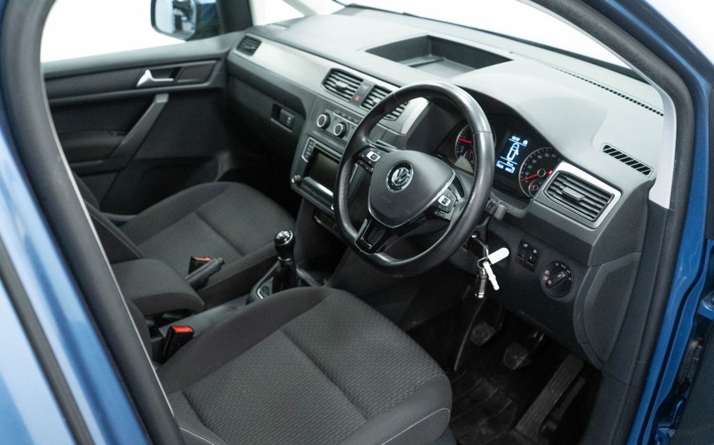 Used Volkswagen Caddy Maxi Life 2018 for sale - 76291291: Photo 21