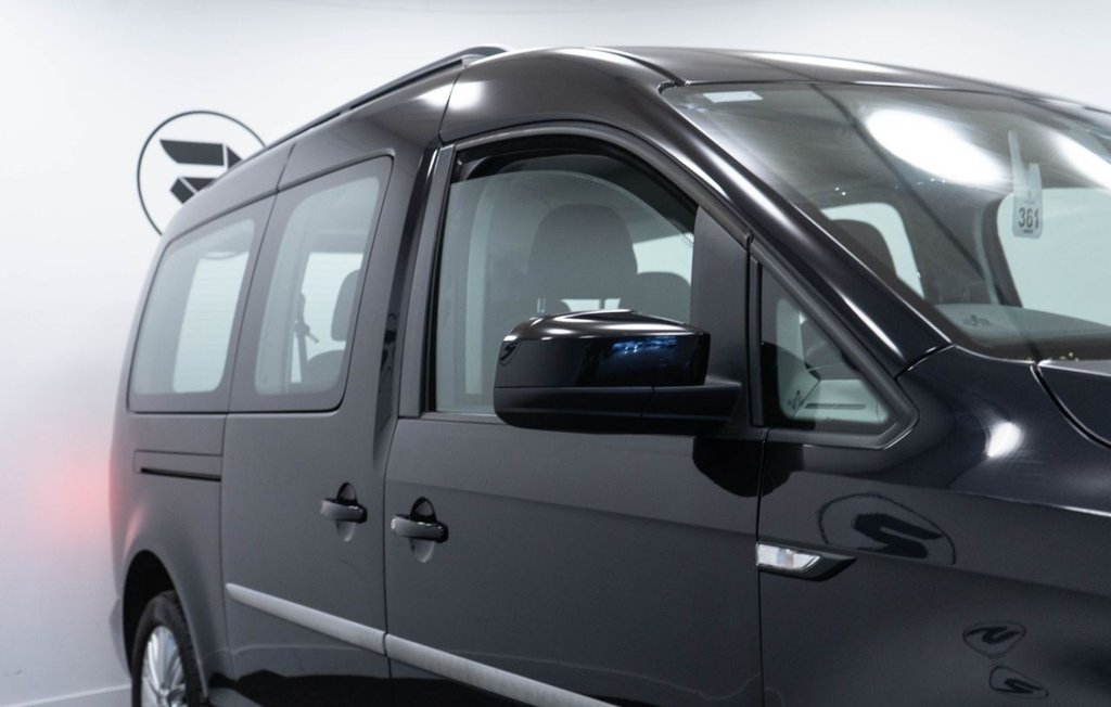 Used Volkswagen Caddy Maxi Life 2018 for sale - 77546810: Photo 12