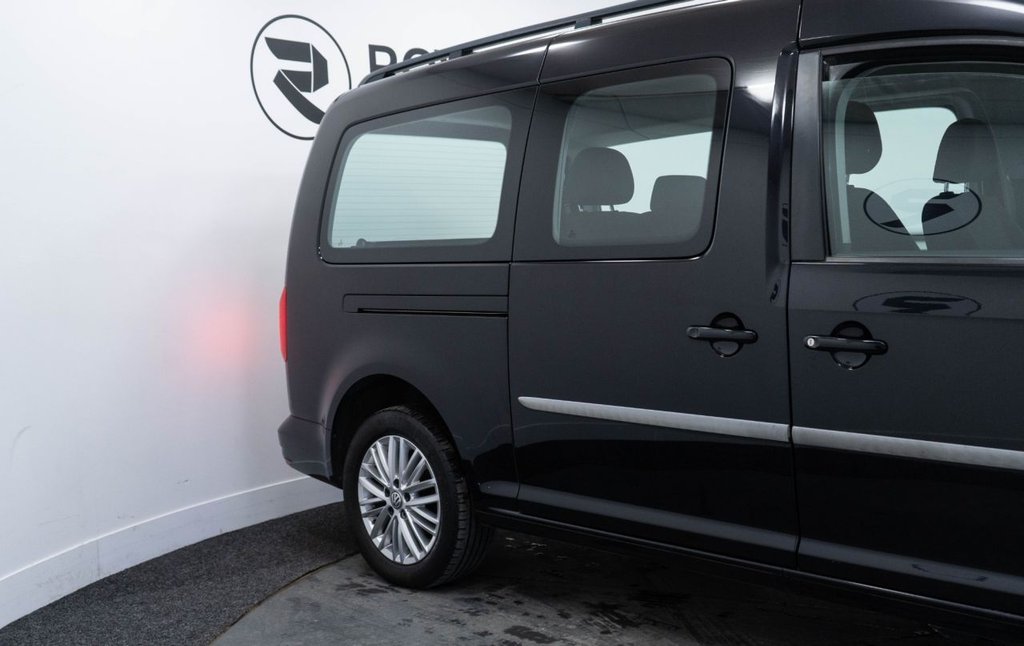 Used Volkswagen Caddy Maxi Life 2018 for sale - 77546810: Photo 14