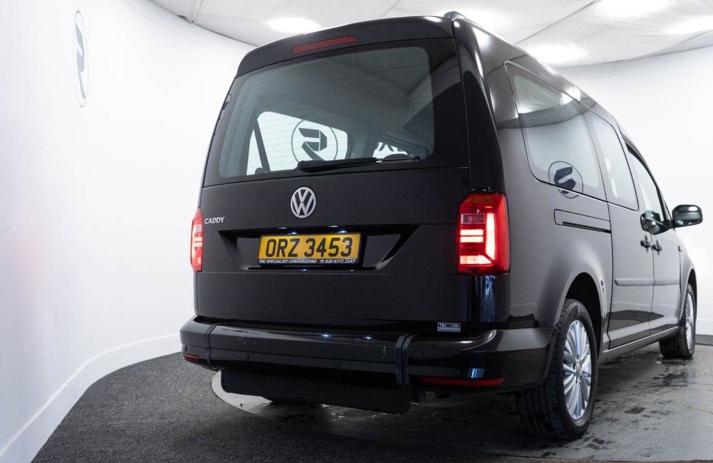 Used Volkswagen Caddy Maxi Life 2018 for sale - 77546810: Photo 15