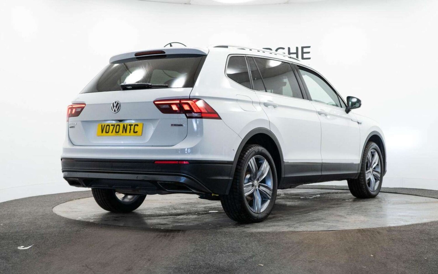 Used Volkswagen Tiguan Allspace 2020 for sale - 77930843: Photo 8
