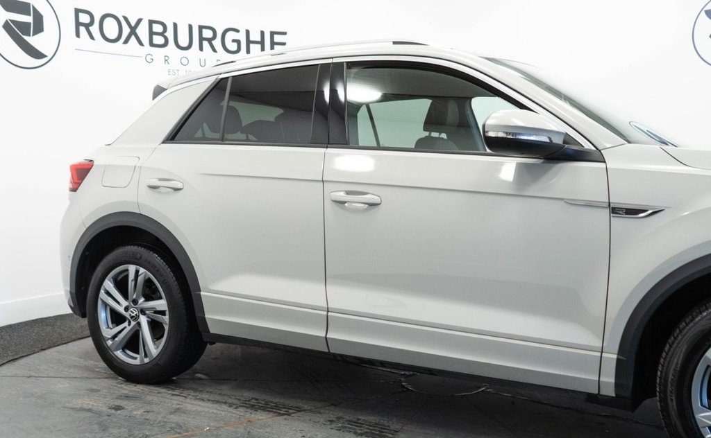 Used Volkswagen T-Roc 2023 for sale - 77525885: Photo 12