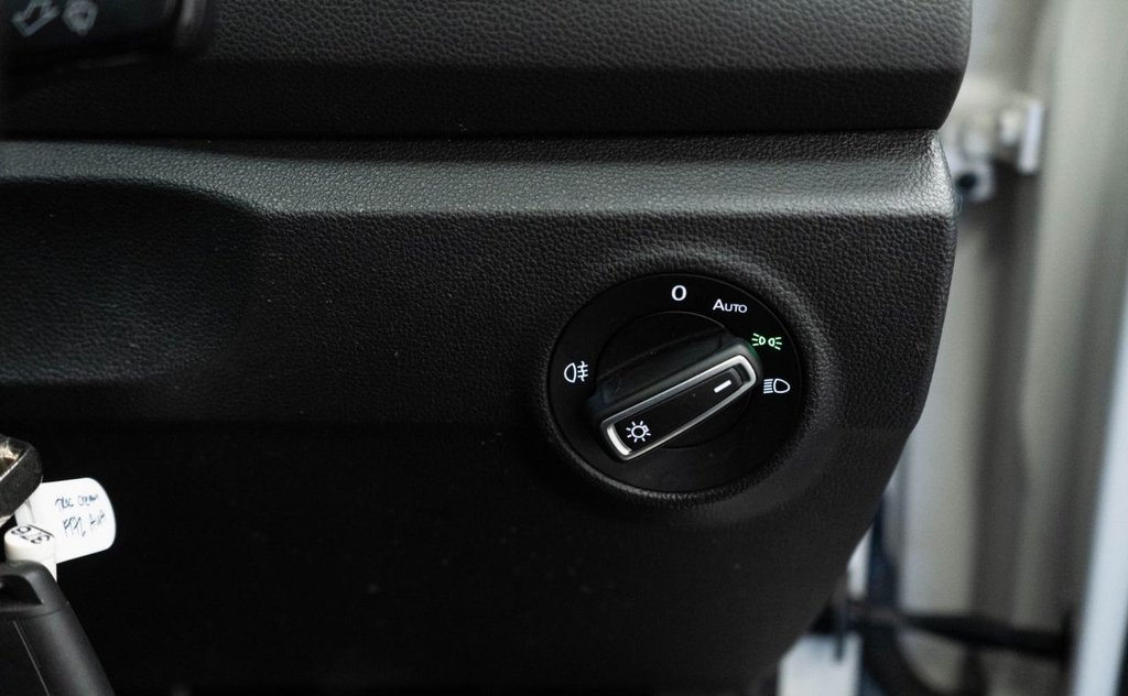 Used Volkswagen T-Roc 2023 for sale - 77525885: Photo 22