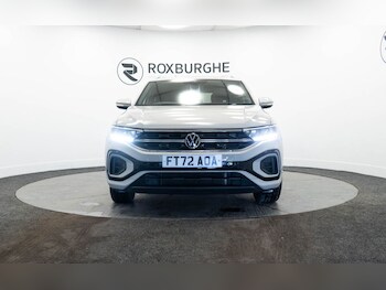 Used Volkswagen T-Roc 2023 for sale - 77525885: Photo