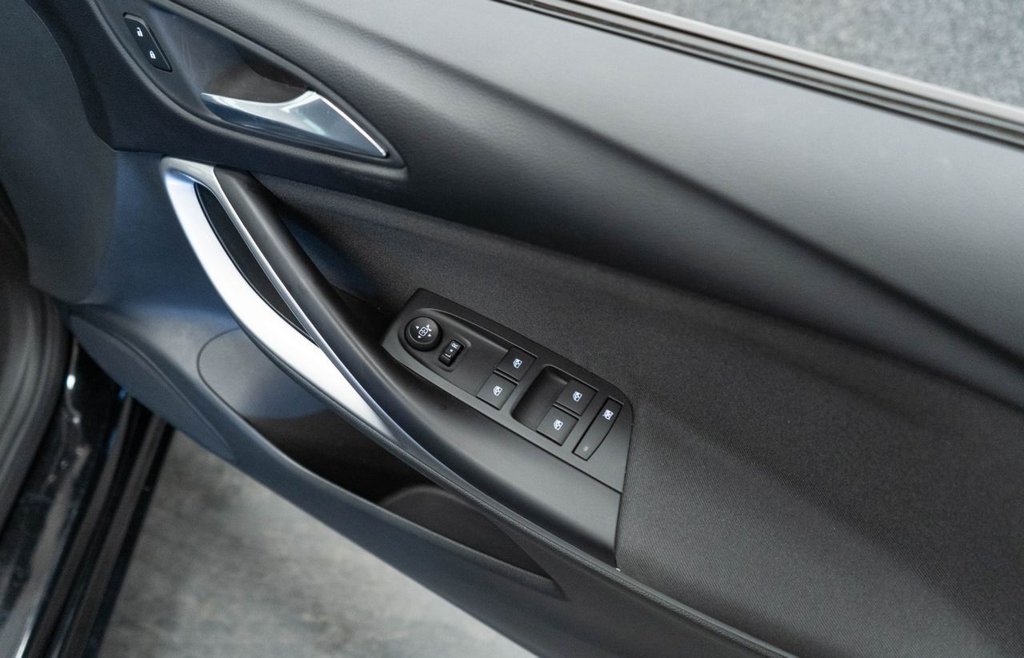 Used Vauxhall Astra 2020 for sale - 76595892: Photo 23