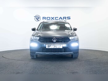 Used Volkswagen T-Roc 2021 for sale - 78553204: Photo