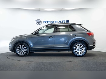 Used Volkswagen T-Roc 2021 for sale - 78553204: Photo