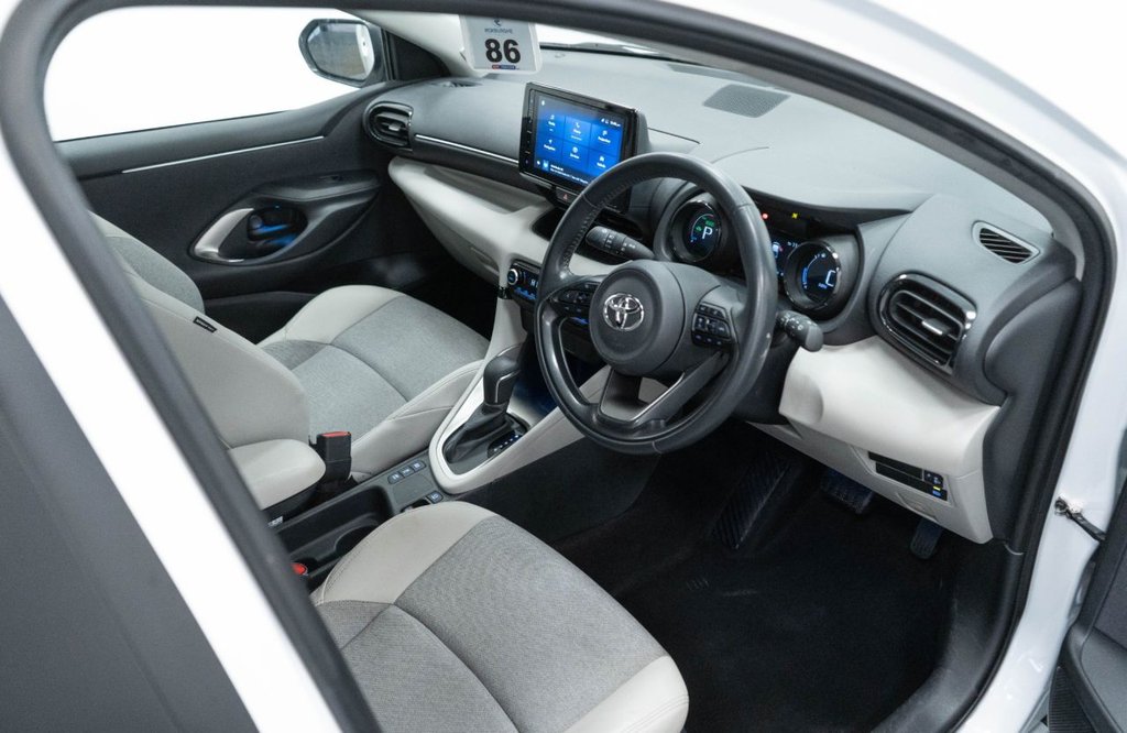 Used Toyota Yaris 2022 for sale - 77546691: Photo 21