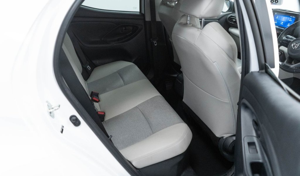 Used Toyota Yaris 2022 for sale - 77546691: Photo 31