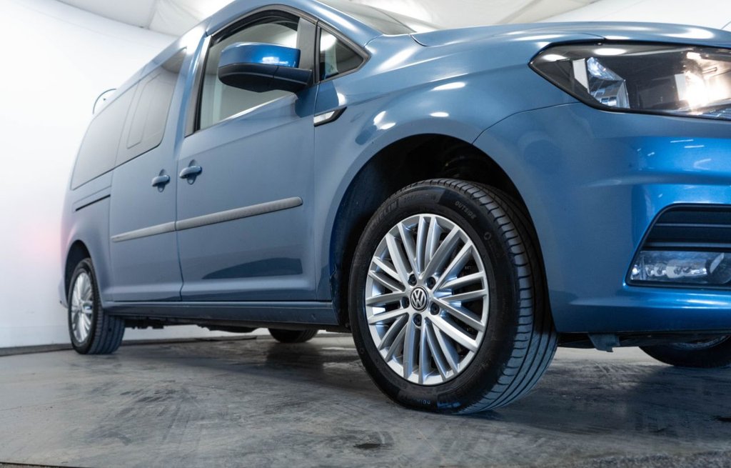 Used Volkswagen Caddy Maxi Life 2018 for sale - 76395804: Photo 11