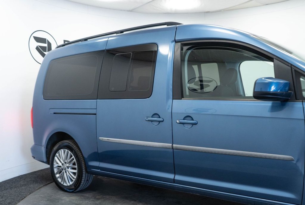 Used Volkswagen Caddy Maxi Life 2018 for sale - 76395804: Photo 13