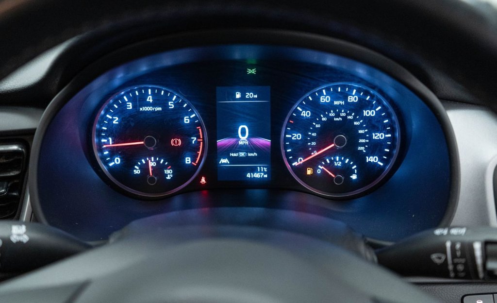 Used Kia Stonic 2023 for sale - 76900246: Photo 24