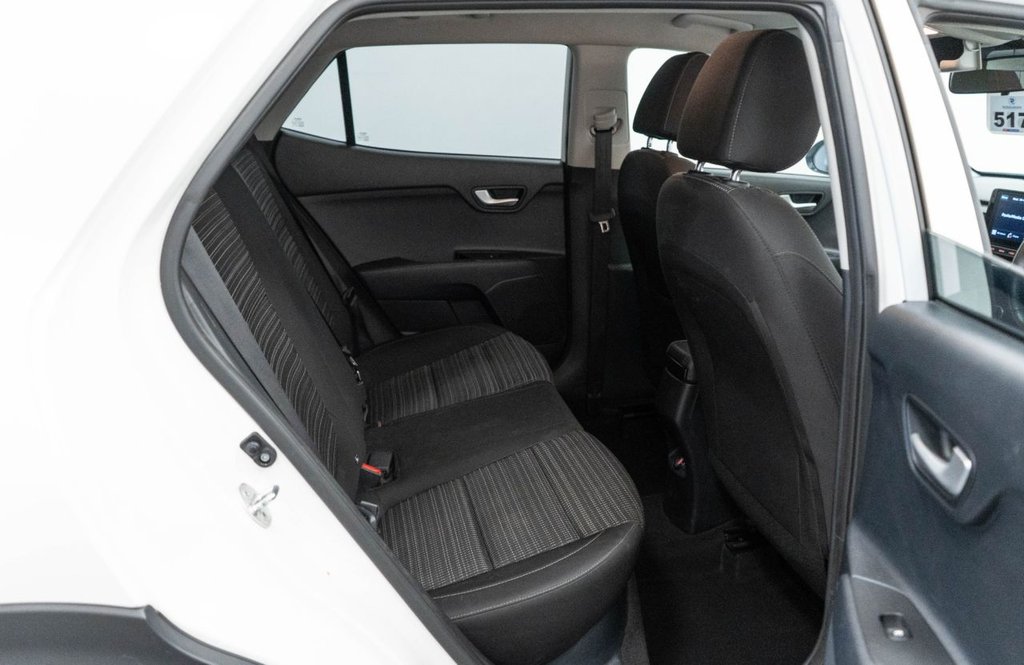 Used Kia Stonic 2023 for sale - 76900246: Photo 31