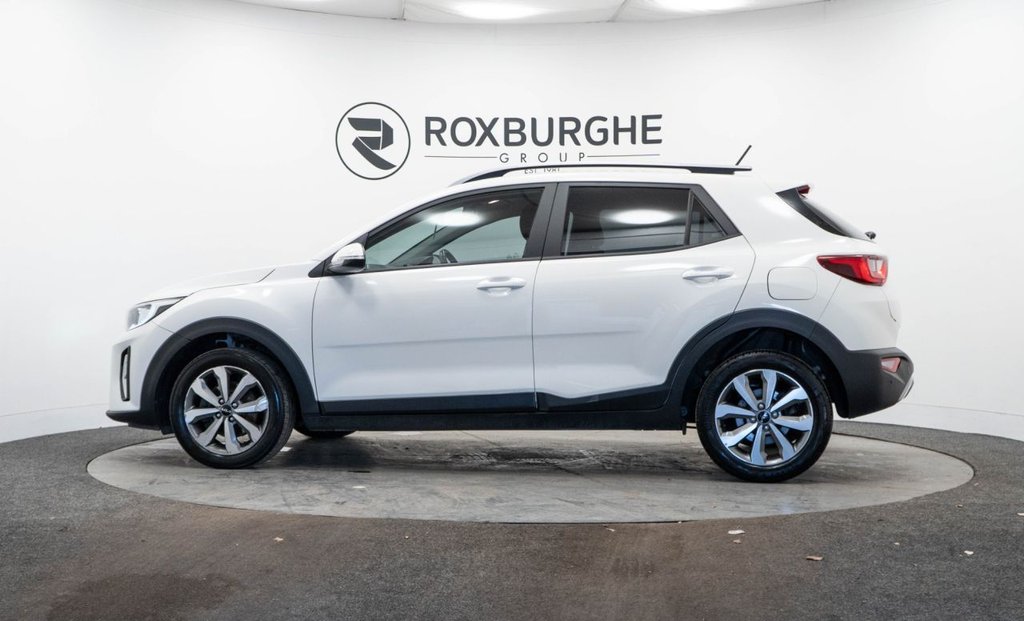 Used Kia Stonic 2023 for sale - 76900246: Photo 4