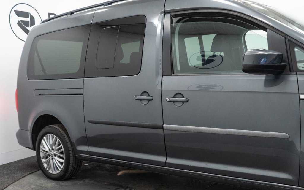 Used Volkswagen Caddy Maxi Life 2018 for sale - 76950159: Photo 13