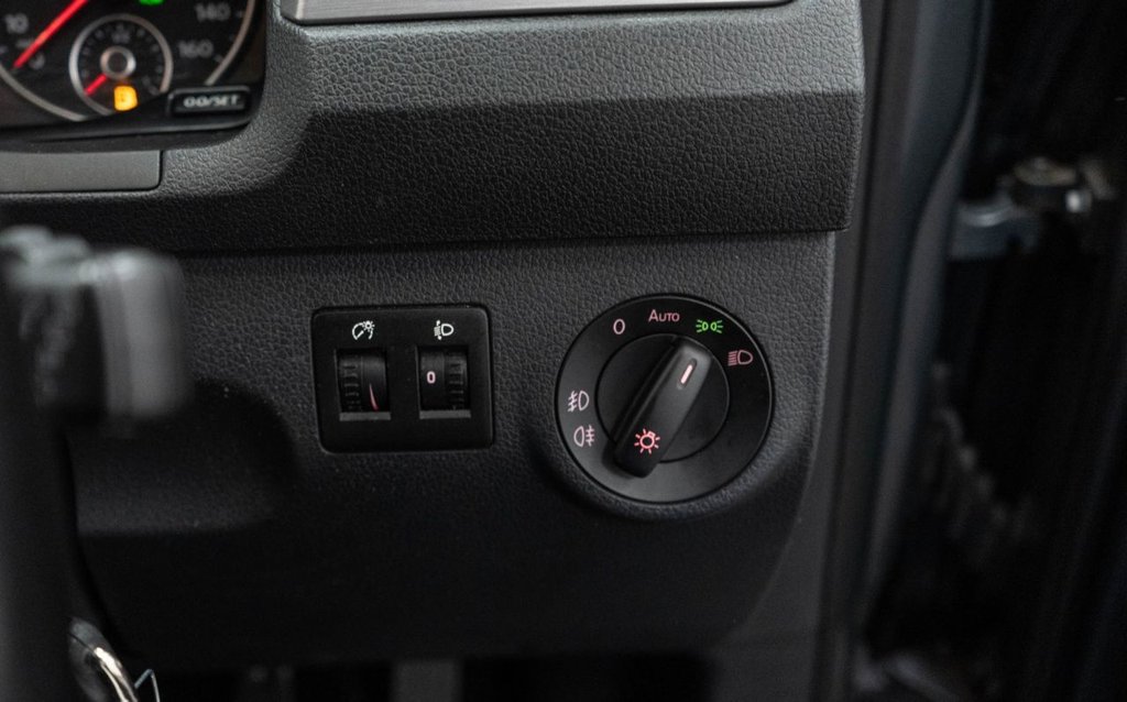 Used Volkswagen Caddy Maxi Life 2018 for sale - 76950159: Photo 19