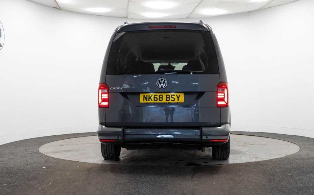 Used Volkswagen Caddy Maxi Life 2018 for sale - 76950159: Photo 7