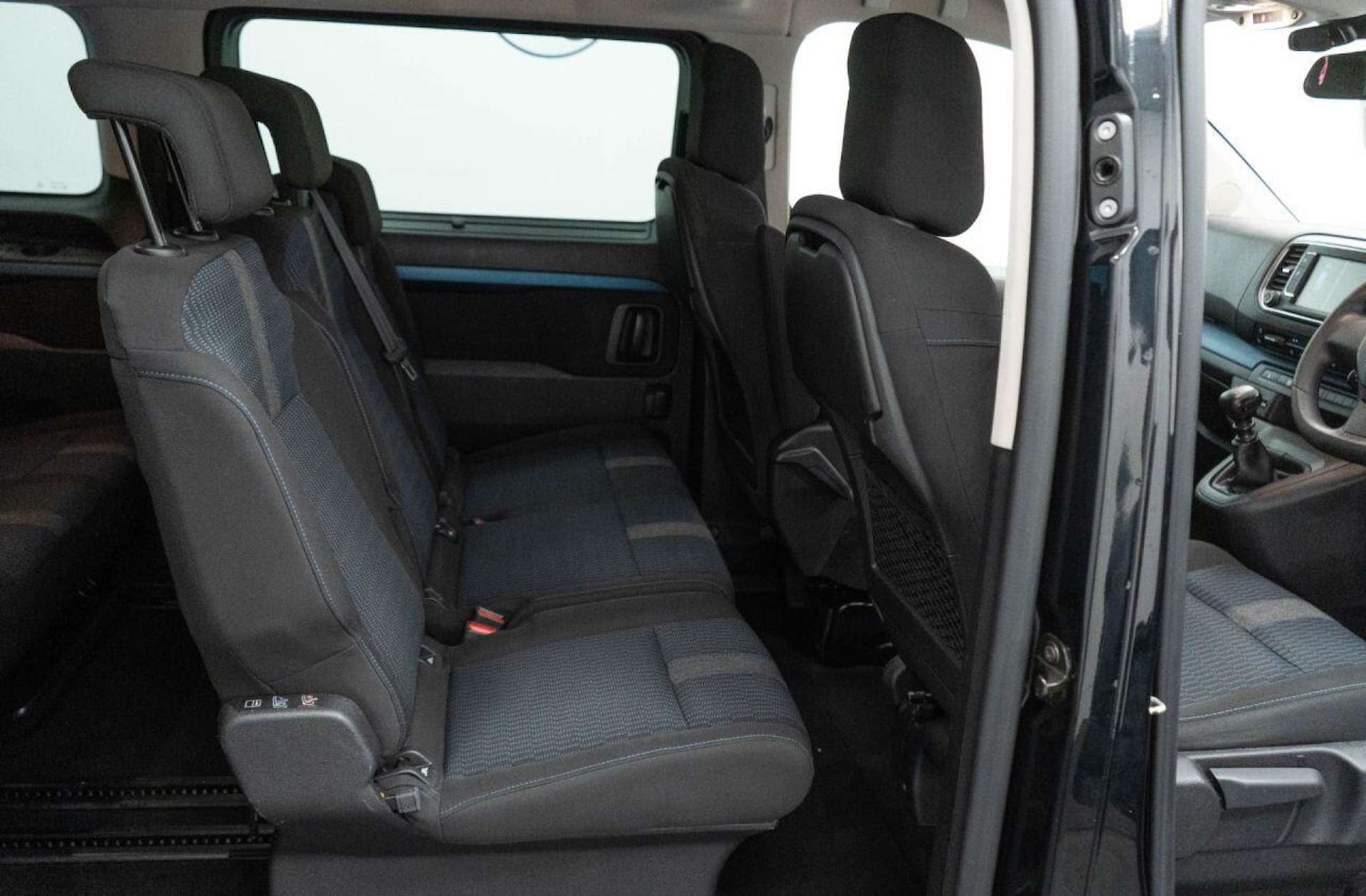 Used Peugeot Traveller 2021 for sale - 77930918: Photo 29