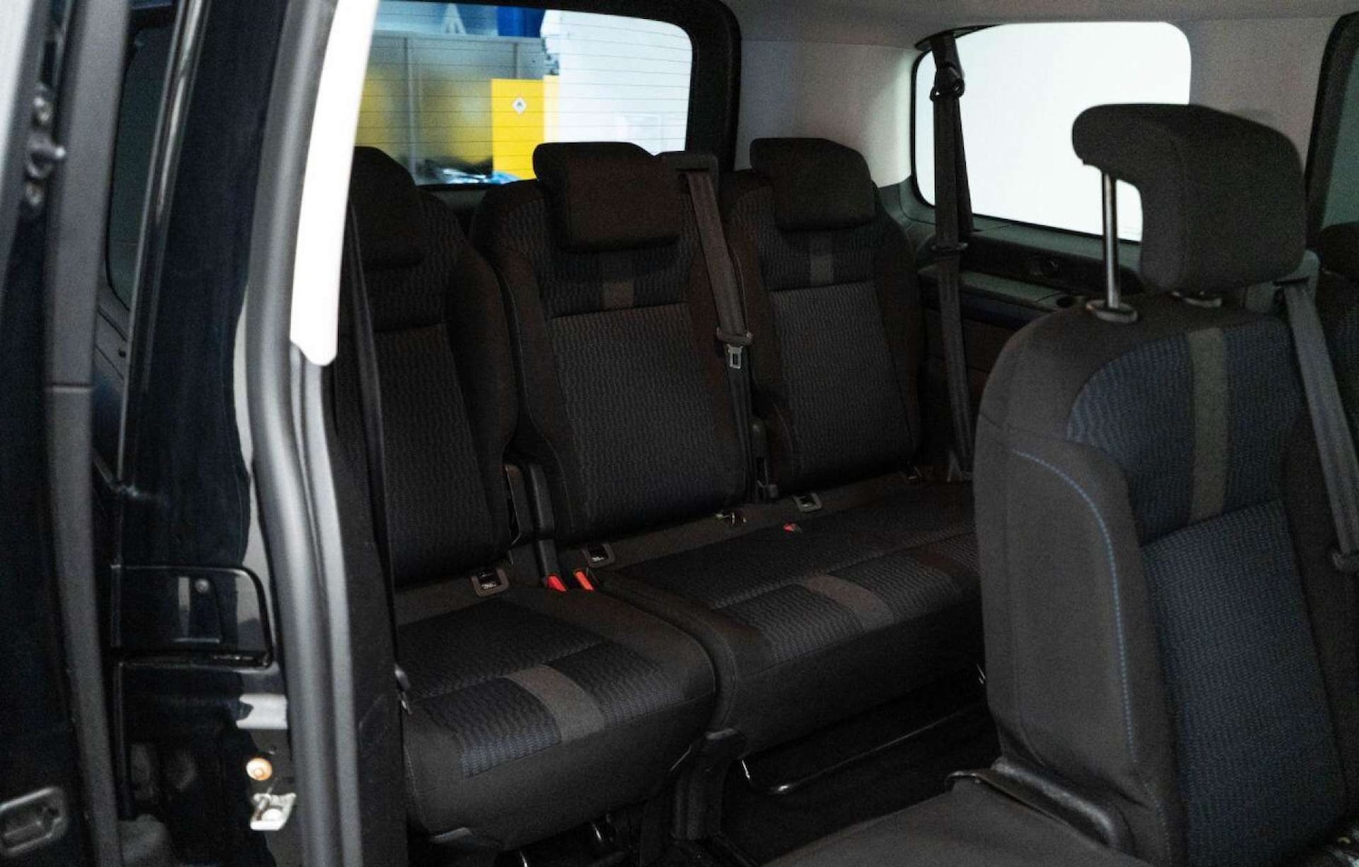 Used Peugeot Traveller 2021 for sale - 77930918: Photo 32