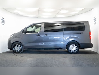 Used Vauxhall Vivaro Life 2023 for sale - 79296751: Photo