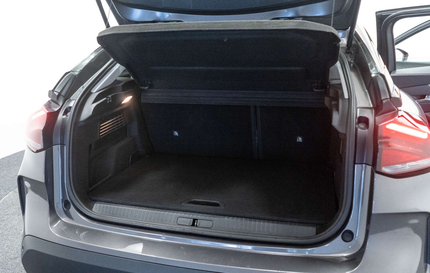 Used Citroen C4 2023 for sale - 77930625: Photo 39