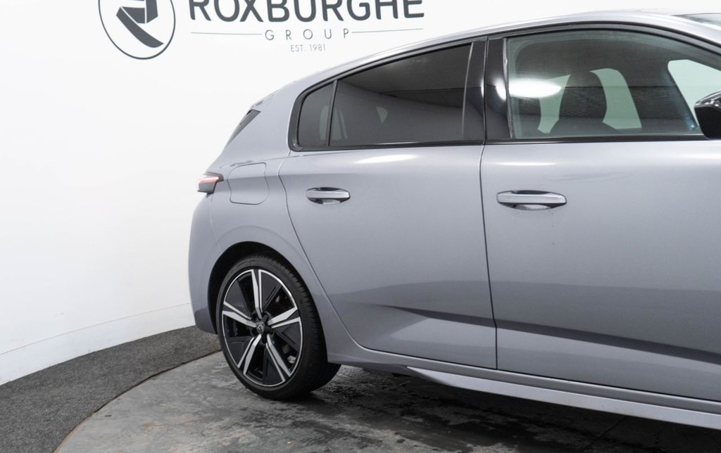 Used Peugeot 308 2023 for sale - 76323139: Photo 13