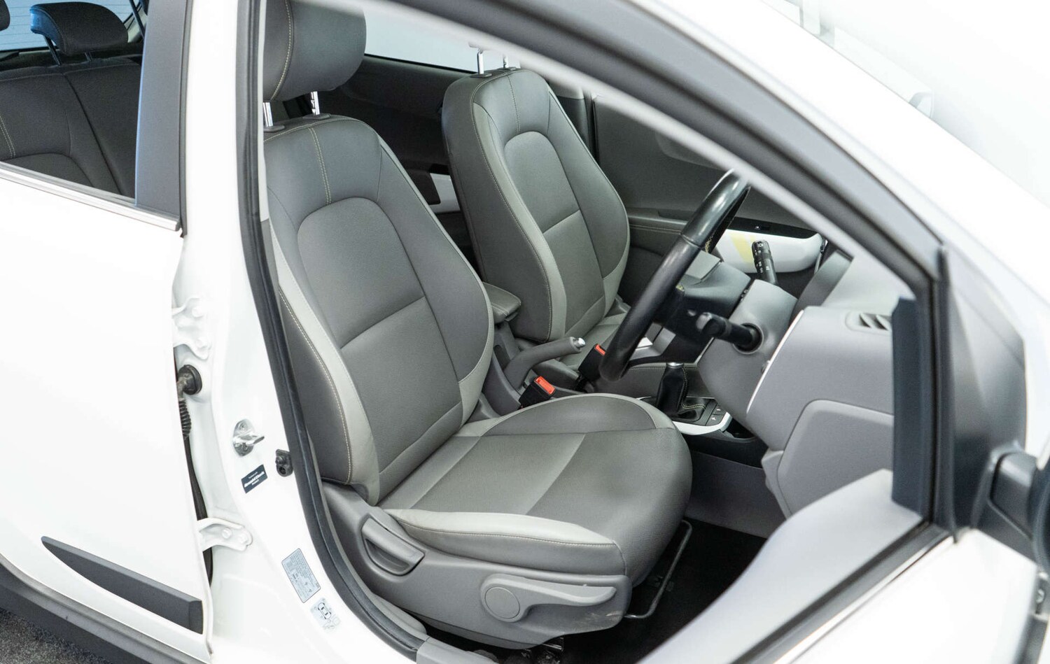 Used Kia Picanto 2018 for sale - 78111345: Photo 23