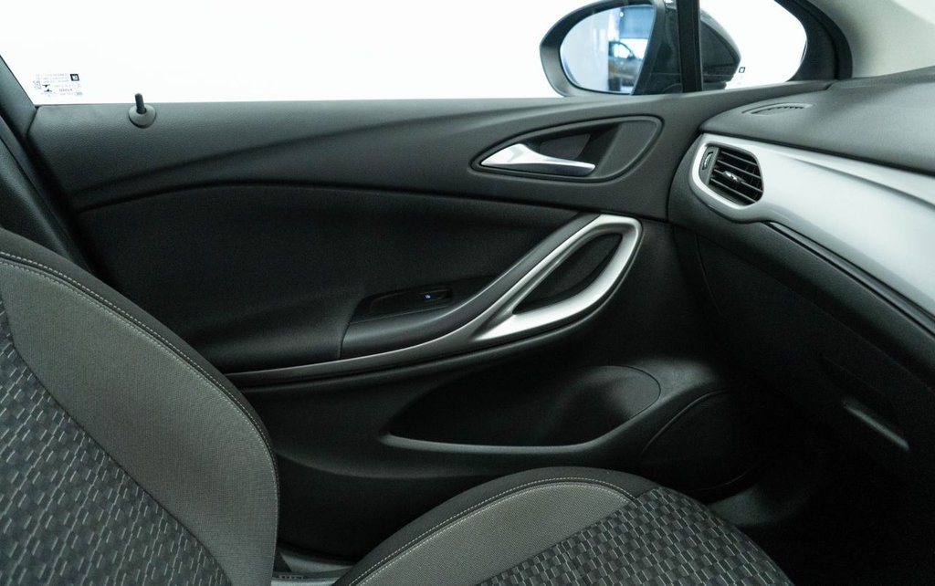 Used Vauxhall Astra 2020 for sale - 76367356: Photo 31