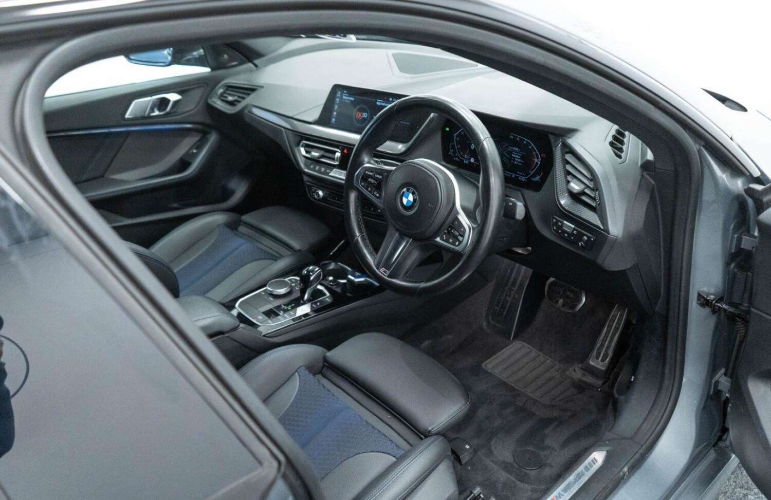 Used BMW 2 Series 2022 for sale - 77930688: Photo 21