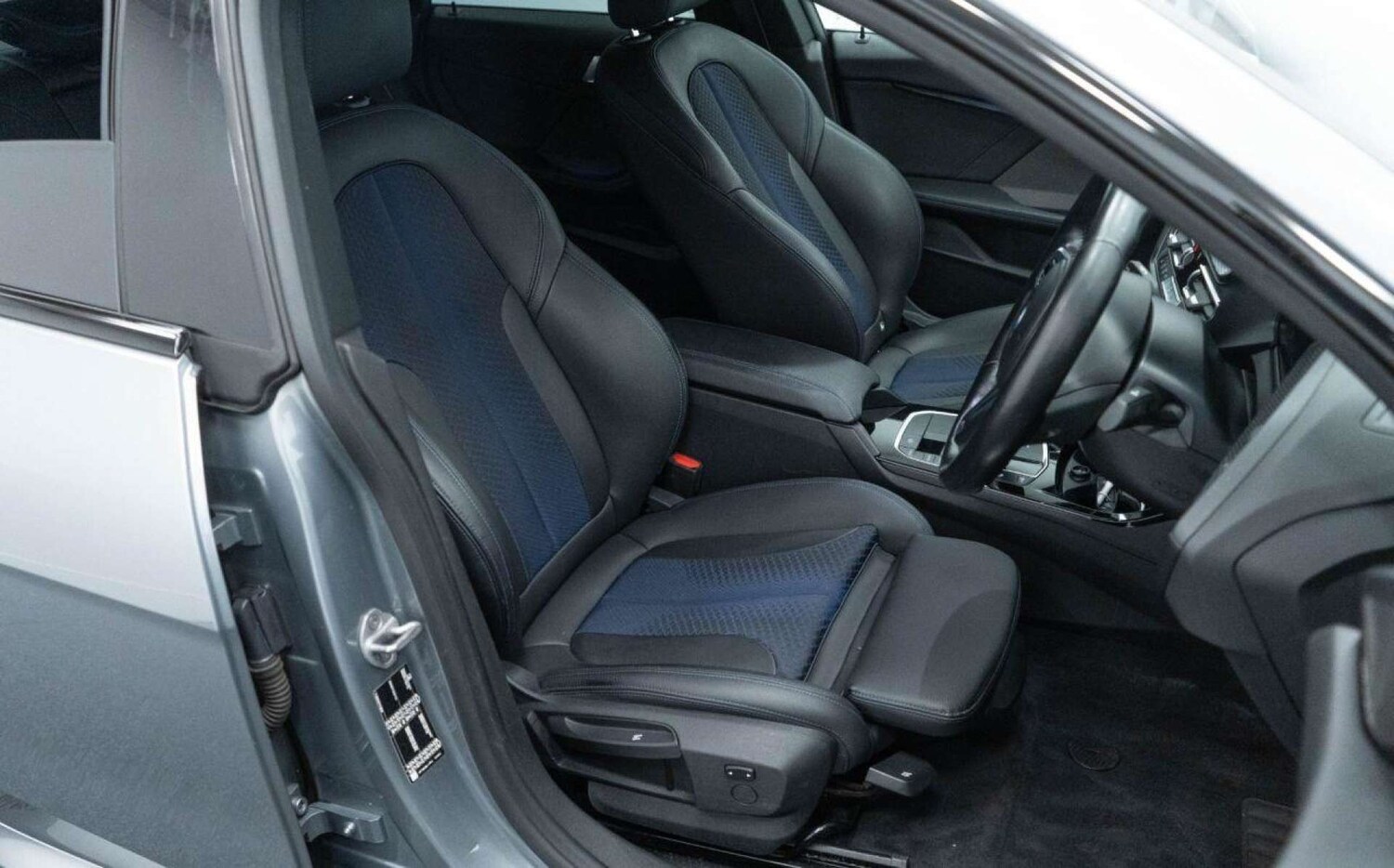 Used BMW 2 Series 2022 for sale - 77930688: Photo 22