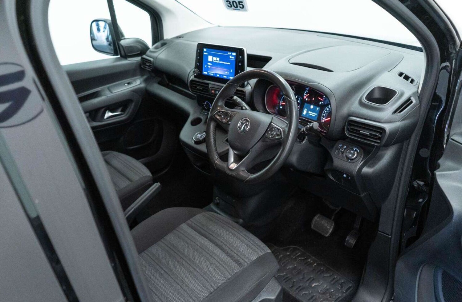 Used Vauxhall Combo Life 2021 for sale - 77930747: Photo 21