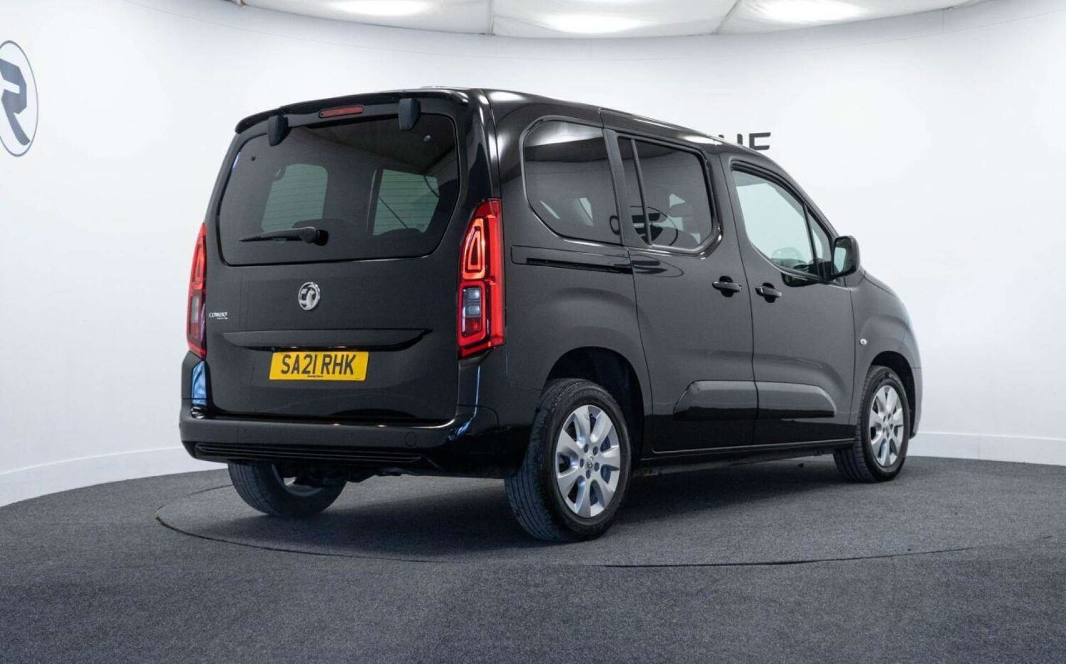 Used Vauxhall Combo Life 2021 for sale - 77930747: Photo 8