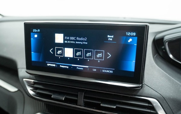 Used Peugeot 5008 2022 for sale - 75359655: Photo 25