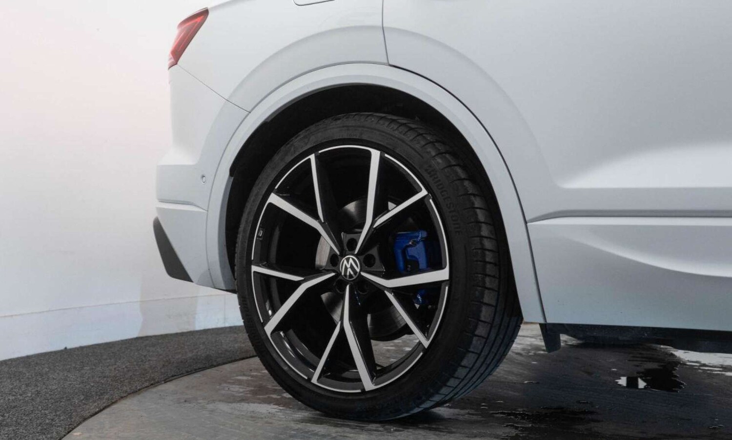 Used Volkswagen Touareg 2024 for sale - 77930719: Photo 17