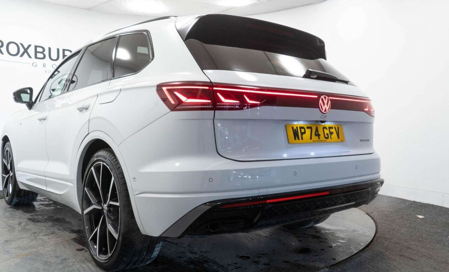 Used Volkswagen Touareg 2024 for sale - 77930719: Photo 24