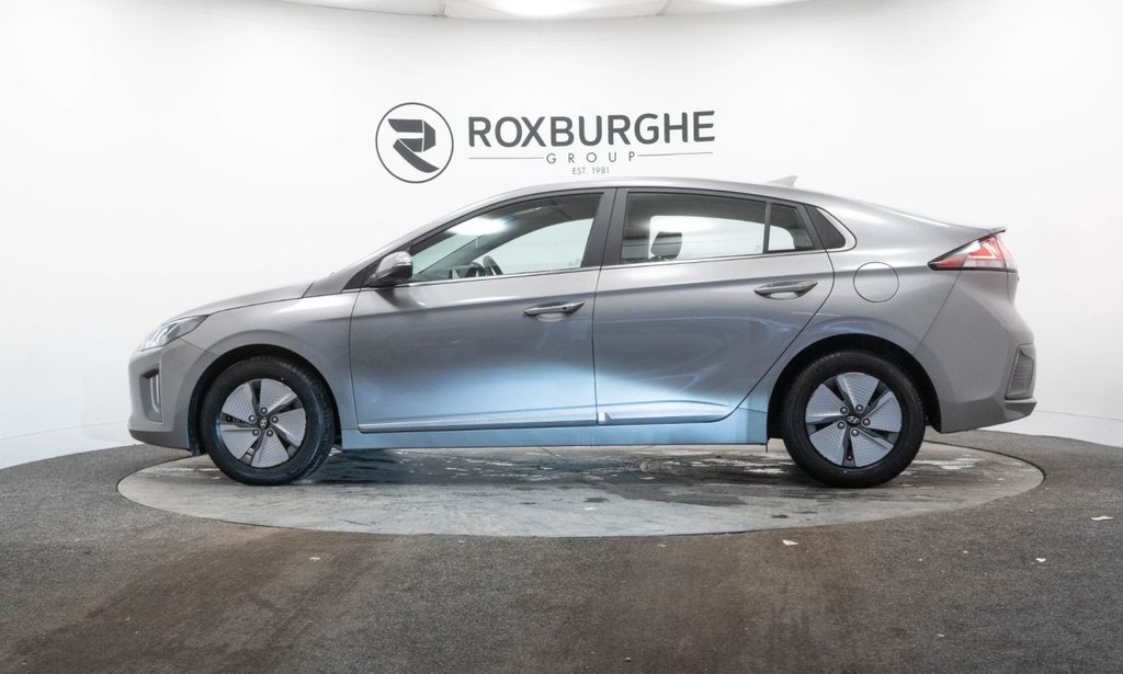 Used Hyundai IONIQ 2022 for sale - 76882977: Photo 4