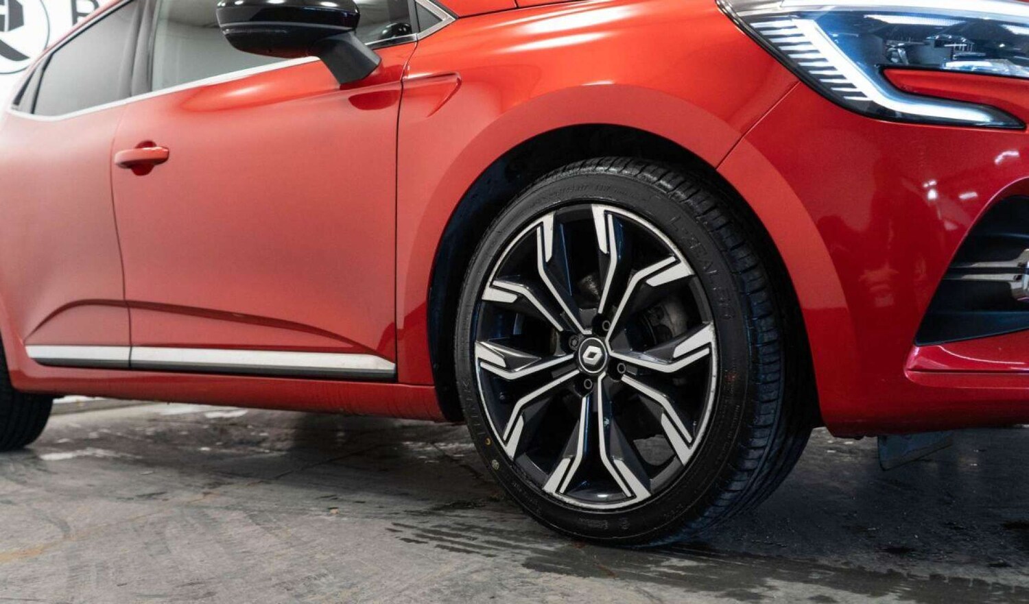 Used Renault Clio 2022 for sale - 77930677: Photo 11