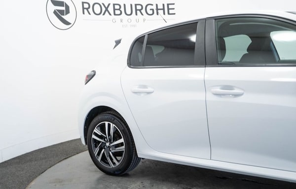 Used Peugeot 208 2023 for sale - 75347359: Photo 13