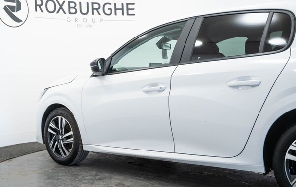 Used Peugeot 208 2023 for sale - 75347359: Photo 19