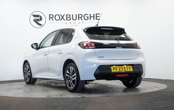 Used Peugeot 208 2023 for sale - 75347359: Photo 5
