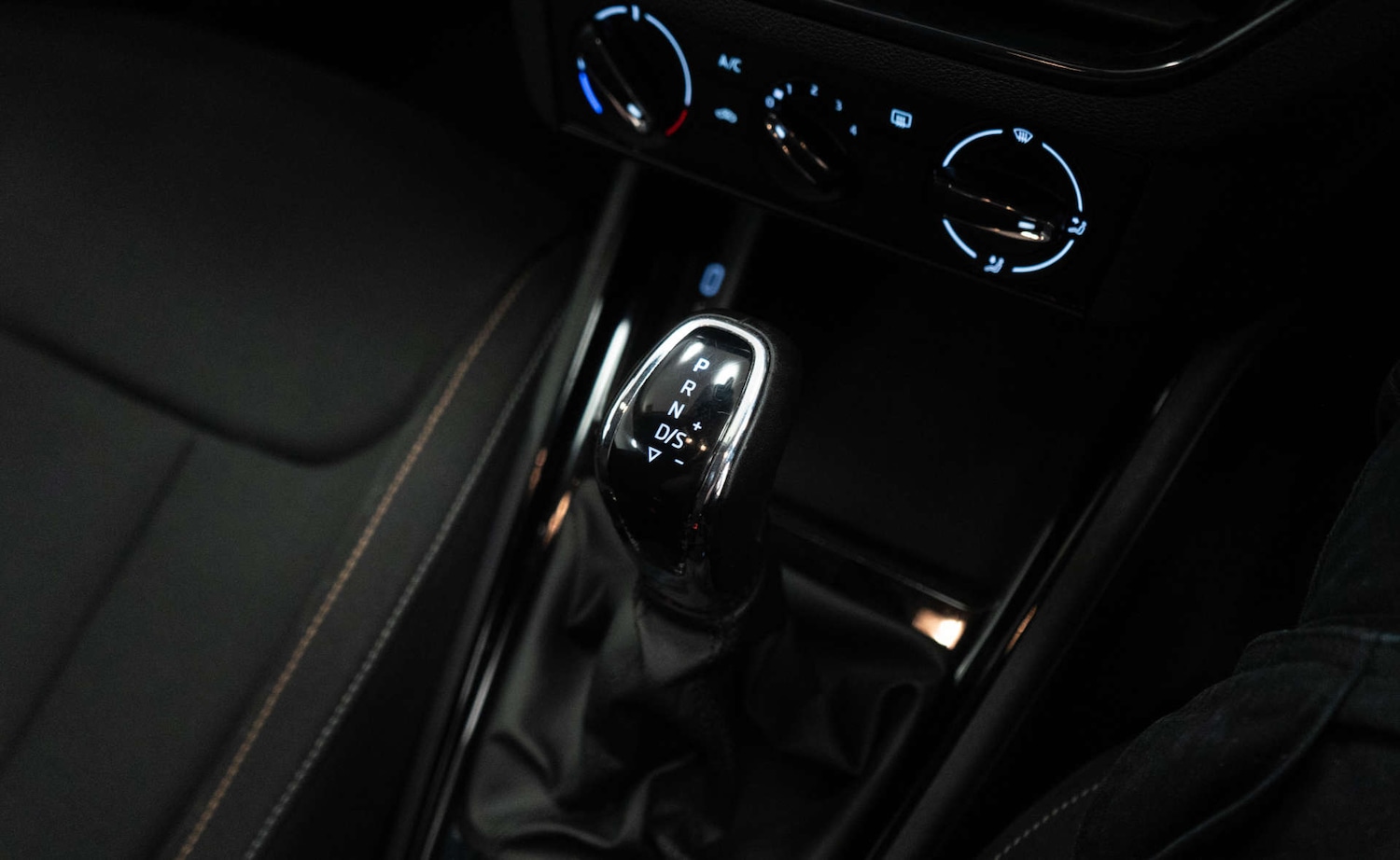 Used Skoda Kamiq 2023 for sale - 77950460: Photo 31