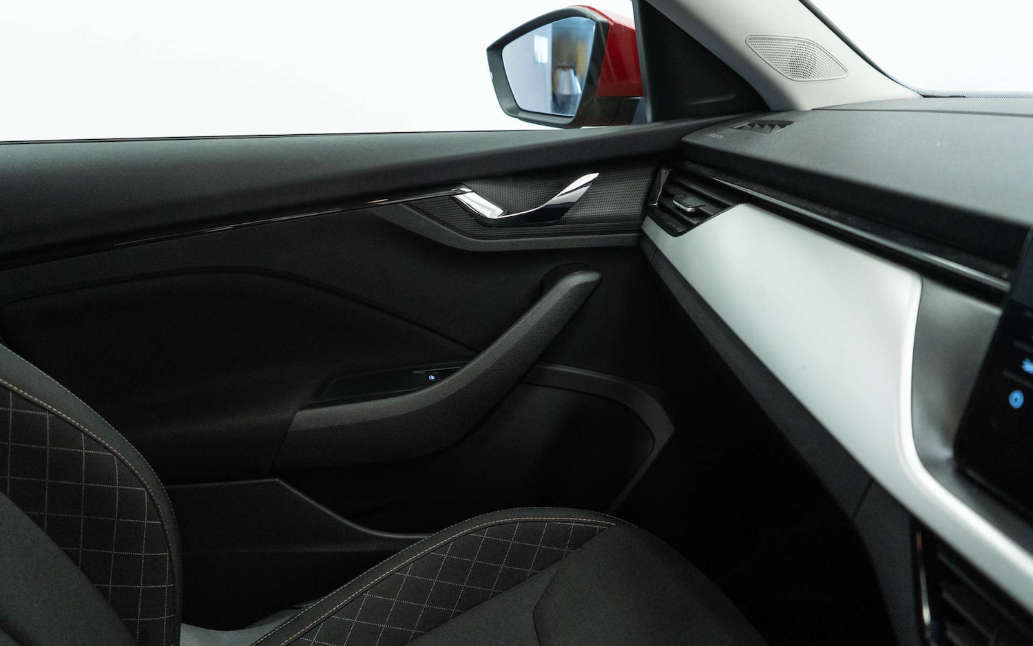 Used Skoda Kamiq 2023 for sale - 77950460: Photo 32