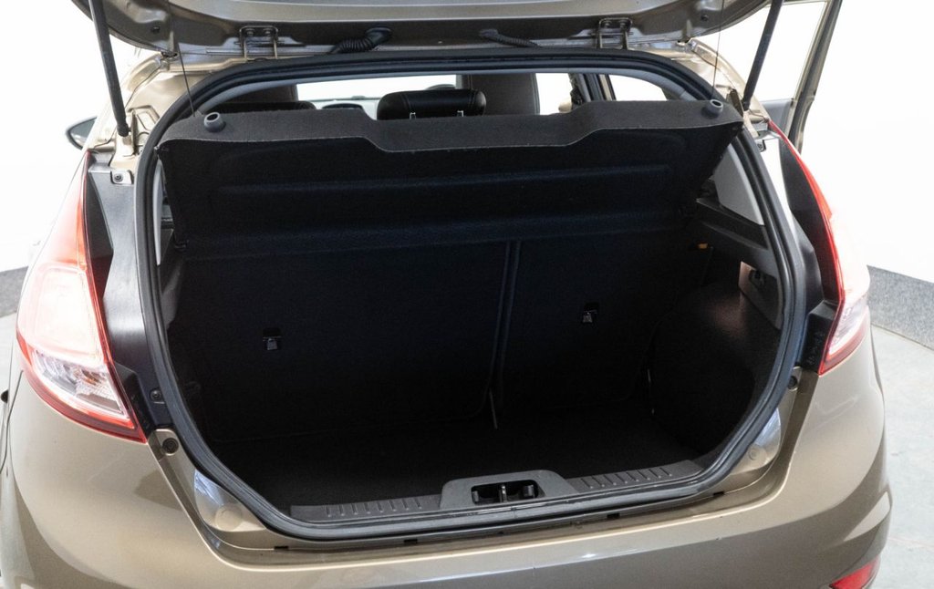 Used Ford Fiesta 2013 for sale - 77608697: Photo 37