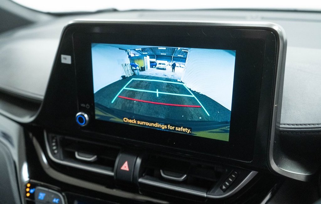 Used Toyota C-HR 2022 for sale - 76883398: Photo 23