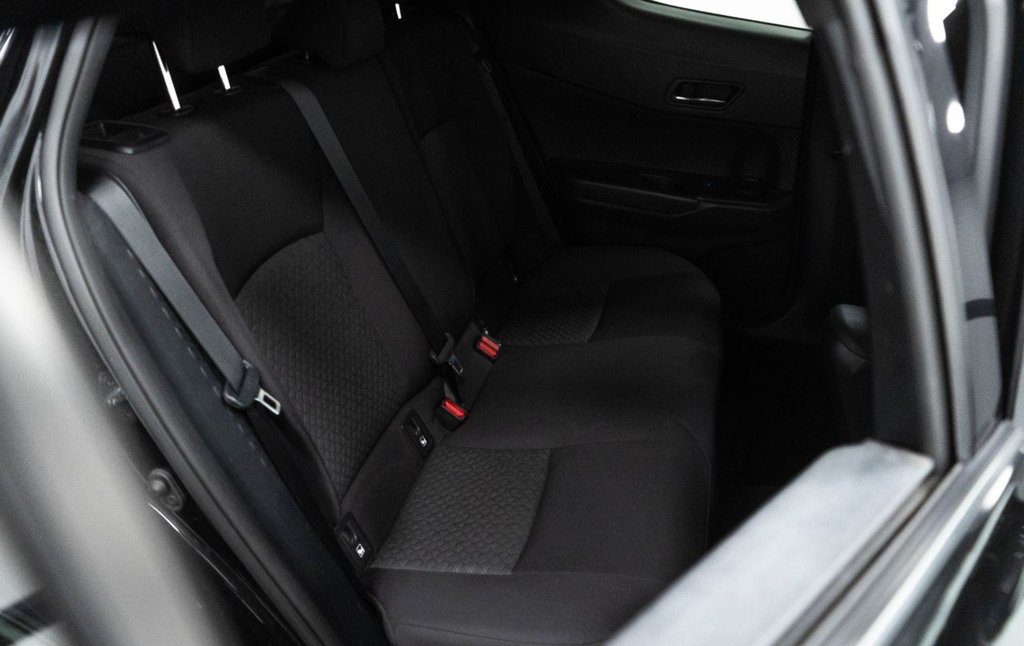 Used Toyota C-HR 2022 for sale - 76883398: Photo 28