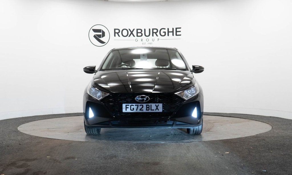 Used Hyundai i20 2022 for sale - 77275819: Photo 2