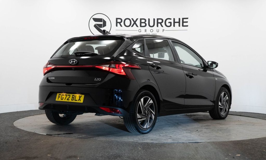 Used Hyundai i20 2022 for sale - 77275819: Photo 8