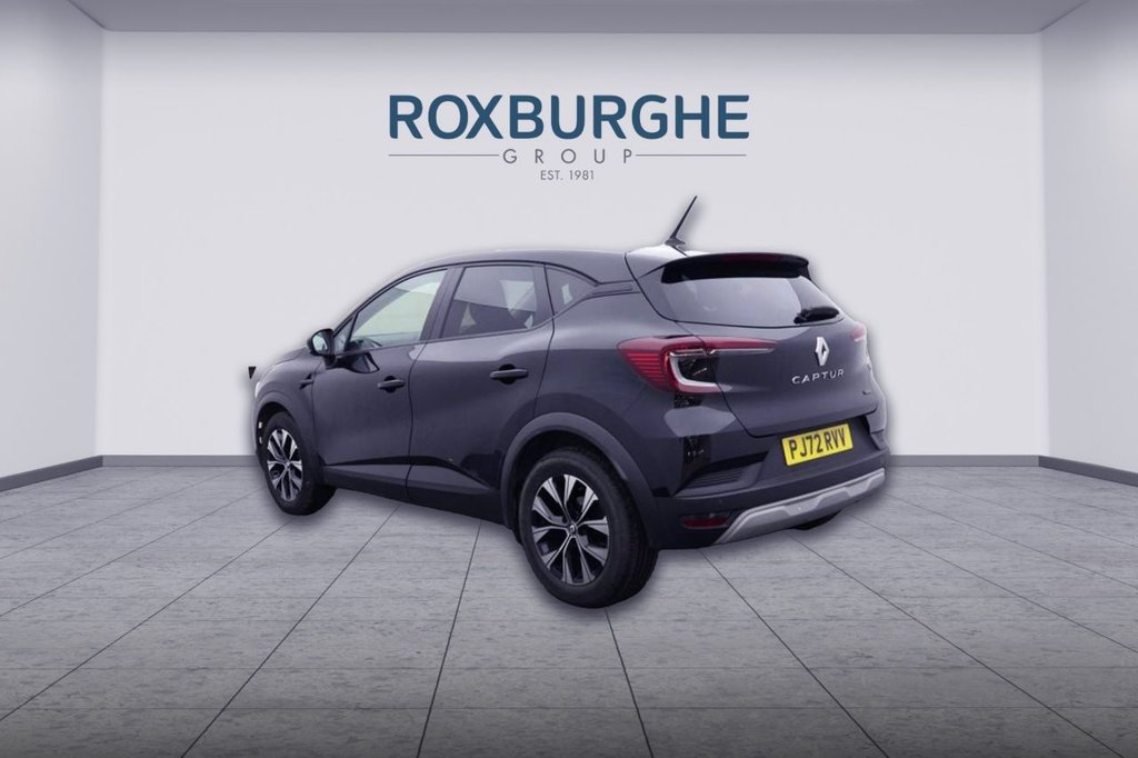 Used Renault Captur 2022 for sale - 77879564: Photo 2